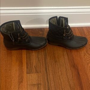 Sperry Black Quilted Winter Boots